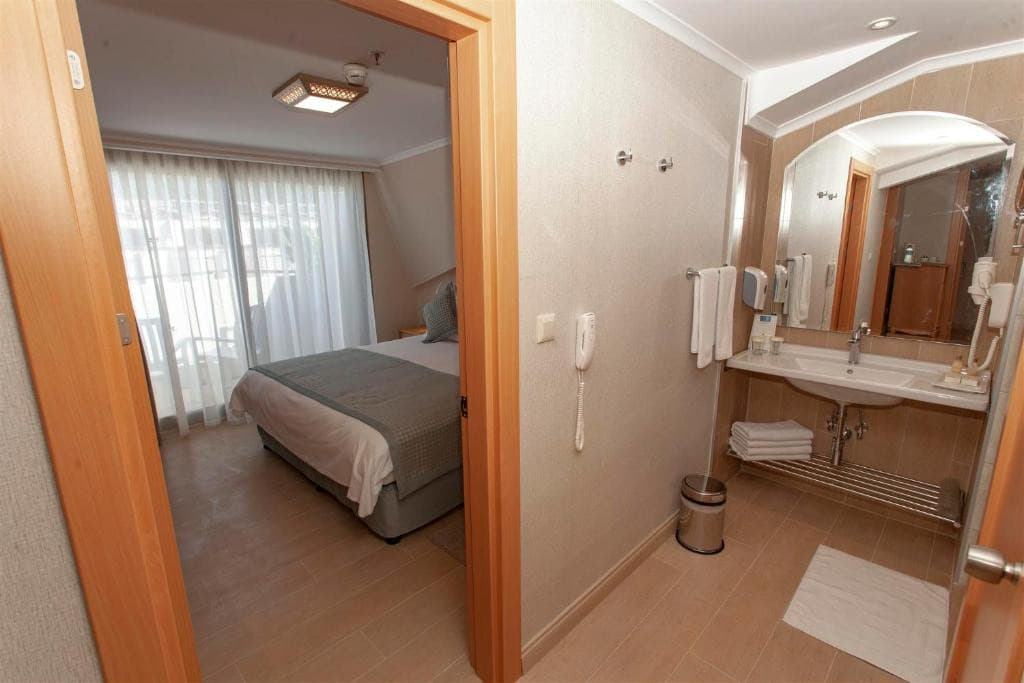 Aqua Hotel