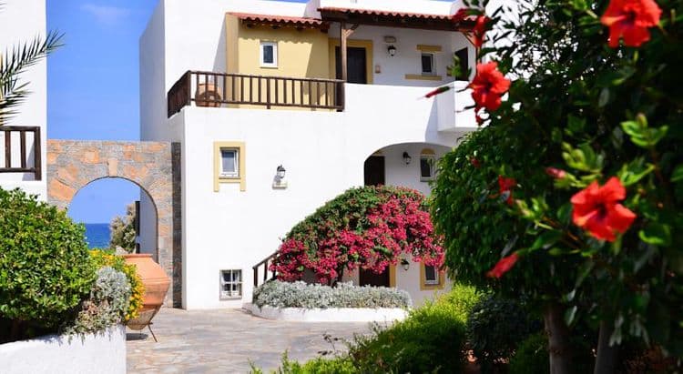 Alexander Beach Hotel & Village
