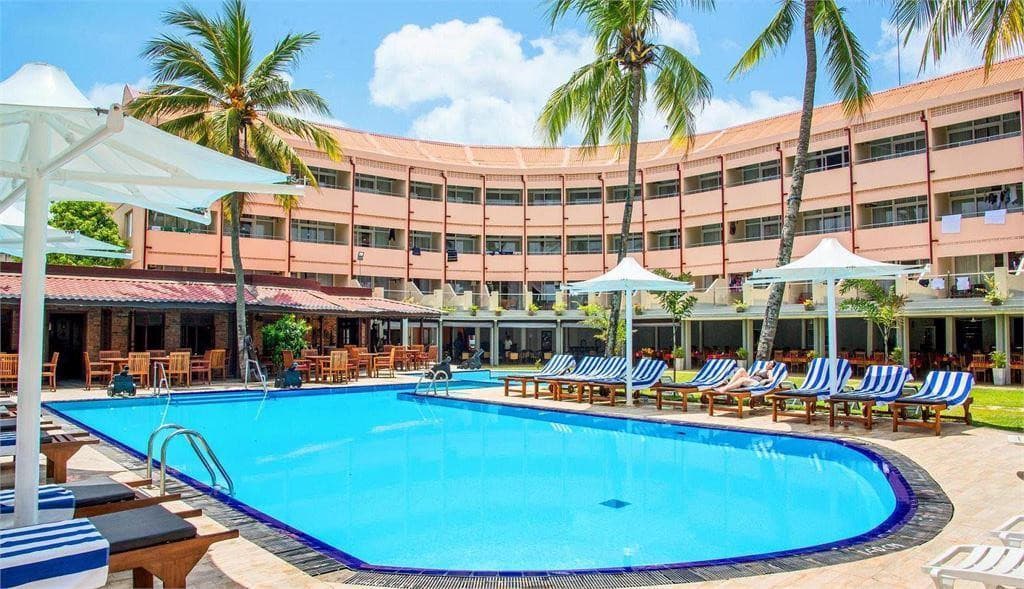 Paradise Beach Hotel