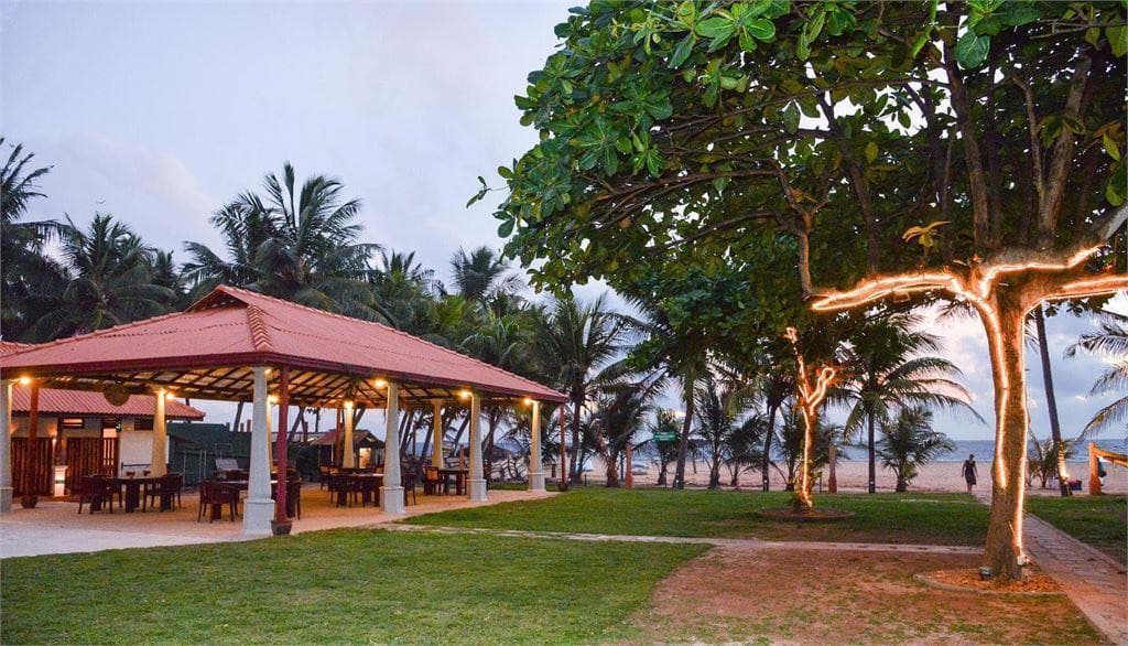 Paradise Beach Hotel