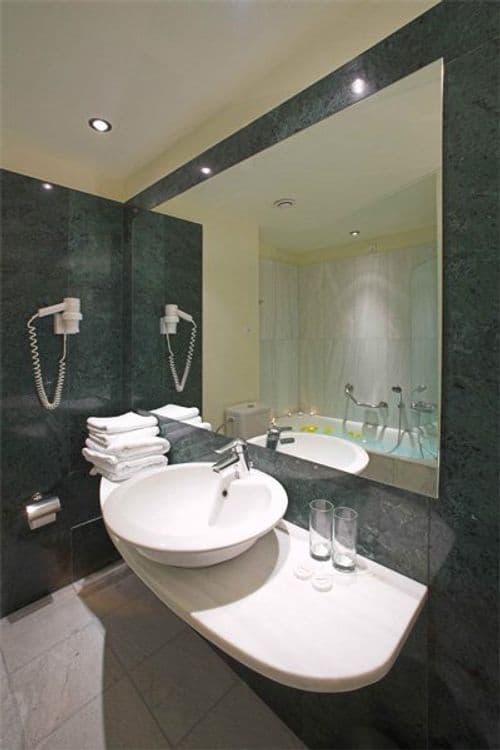 Arion Athens Hotel
