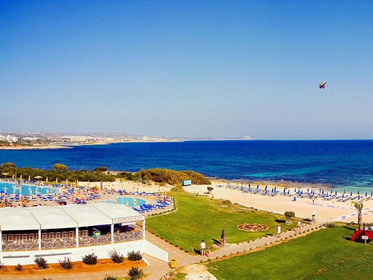 Asterias Beach Hotel