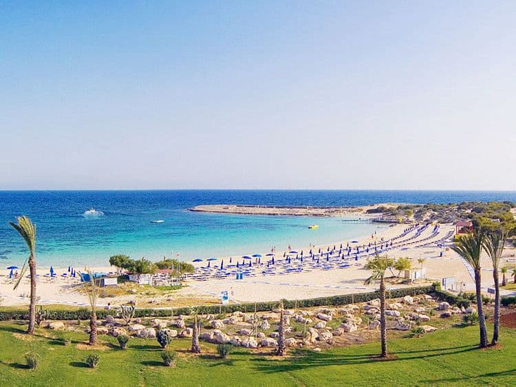 Asterias Beach Hotel
