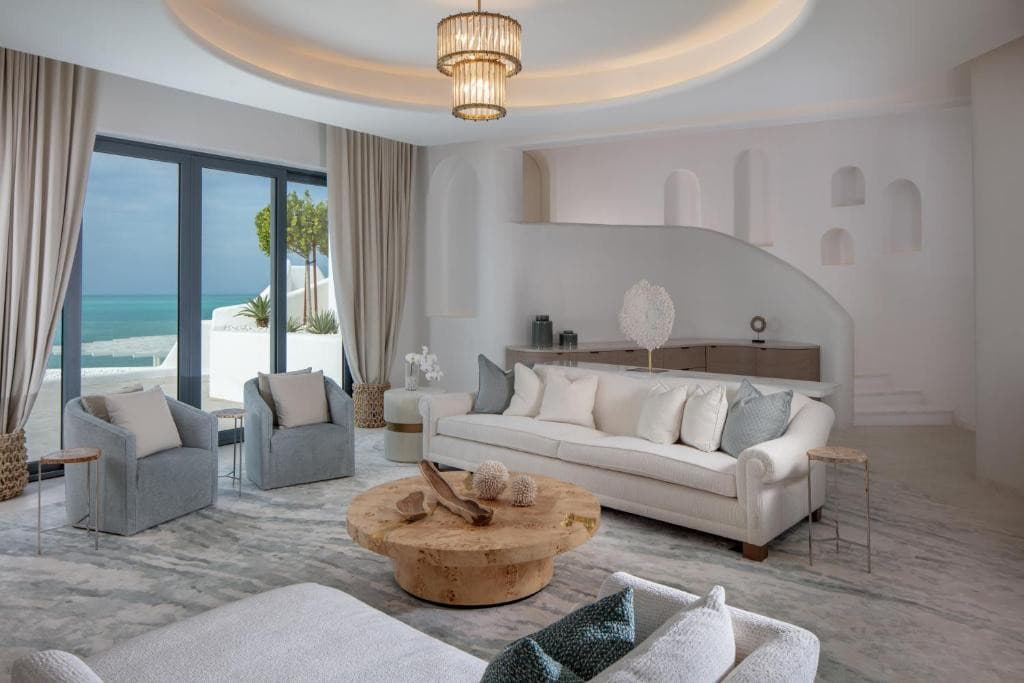 Anantara Santorini Abu Dhabi Retreat