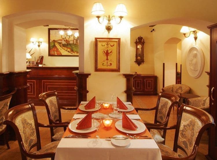 Constans Hotel
