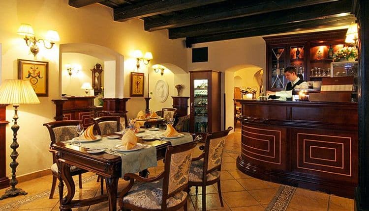 Constans Hotel