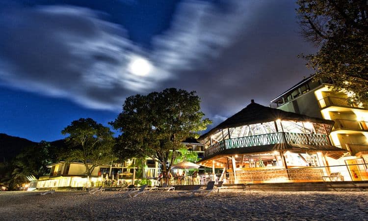 Coral Strand Hotel