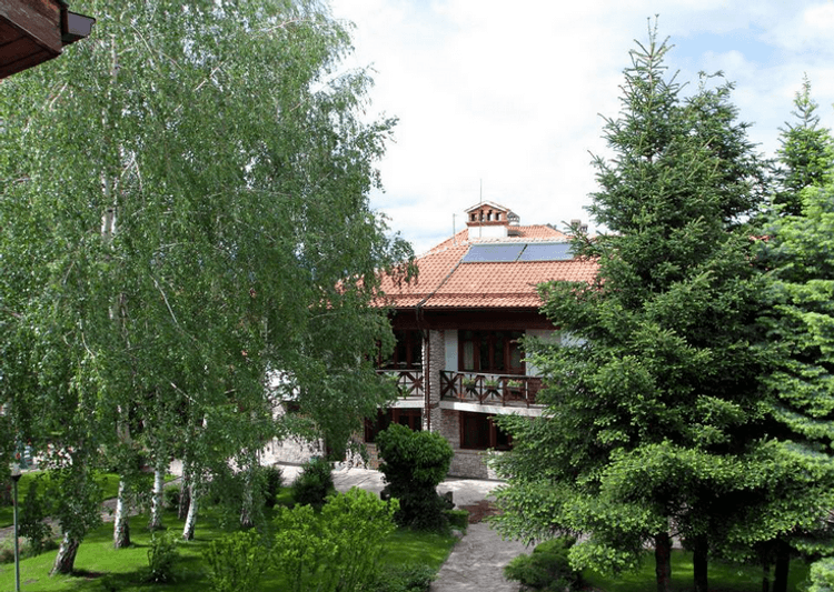 Glazne Hotel
