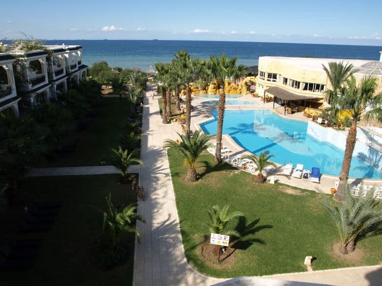 Palmyra Golden Beach