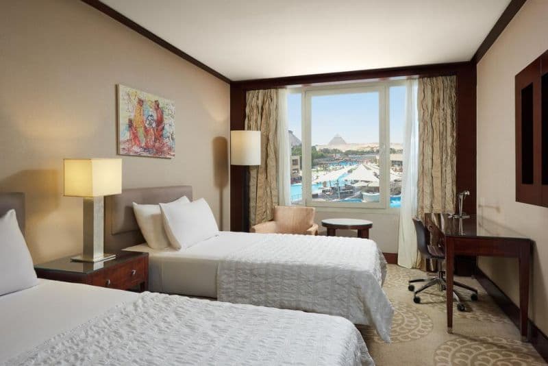 Le Meridien Pyramids Hotel & Spa