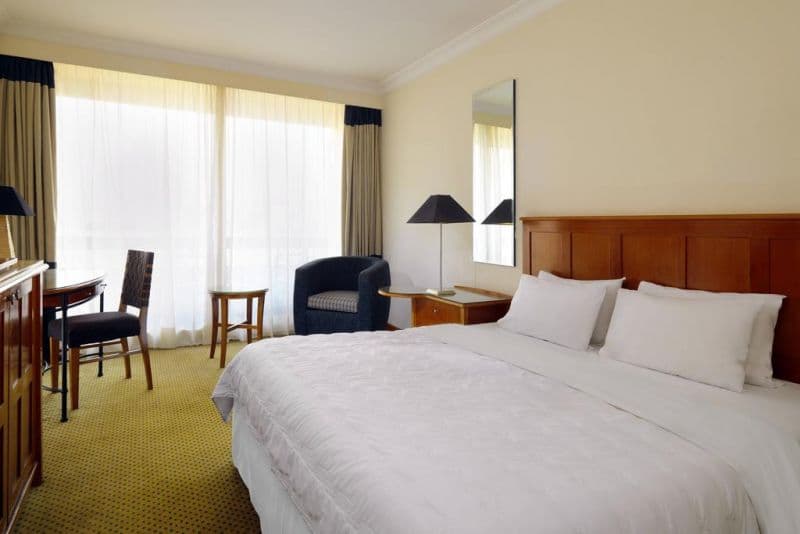 Le Meridien Pyramids Hotel & Spa