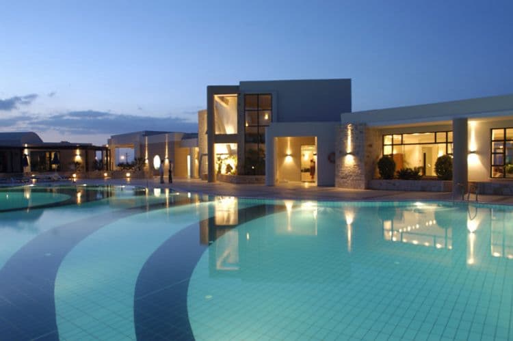 Grand Hotel Holiday Resort