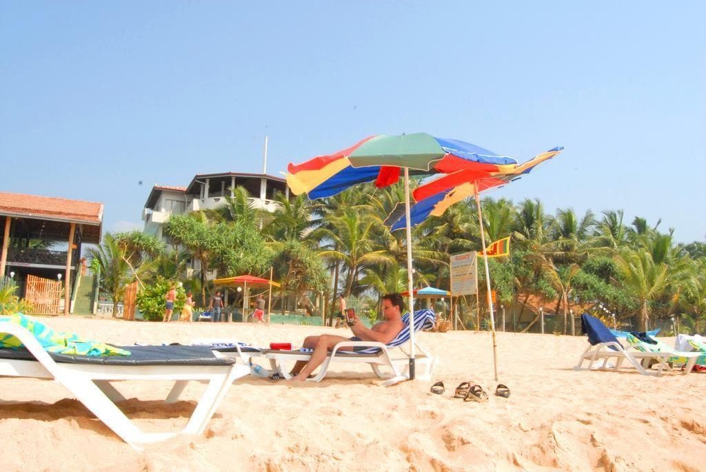 Oasey Beach Hotel