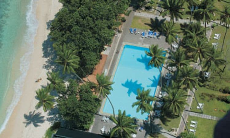 AVANI Seychelles Barbarons Resort & Spa