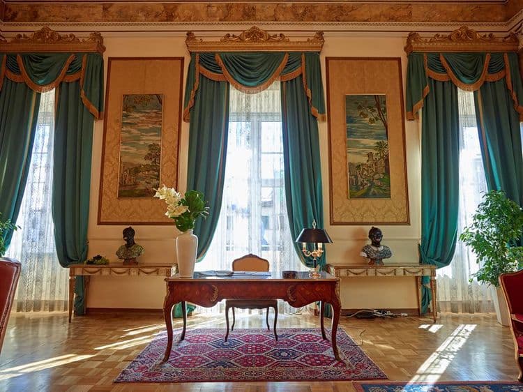 Sina Villa Medici