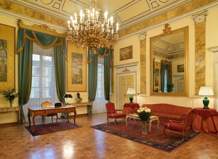 Sina Villa Medici