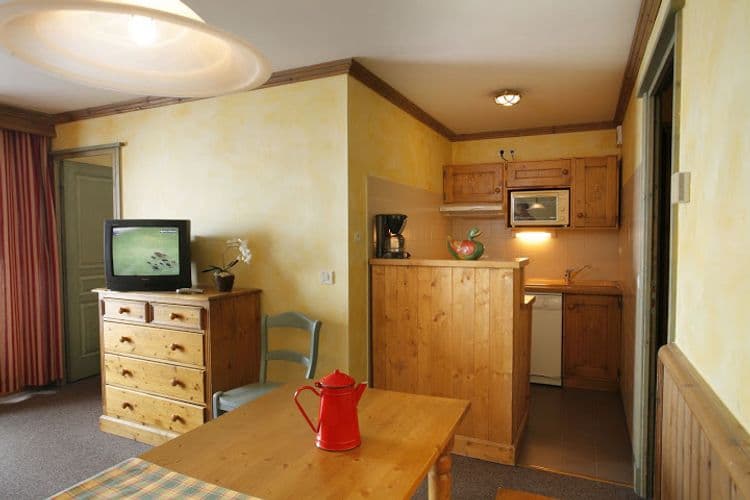Village Montana Residences