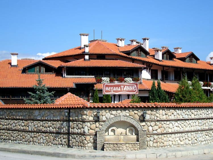 Tanne Hotel
