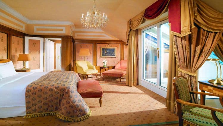 Bristol Hotel