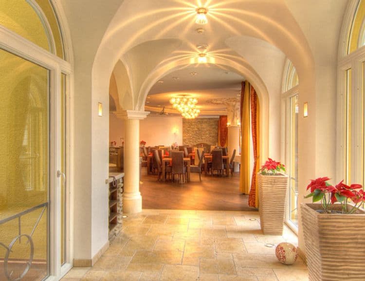 Latini Hotel