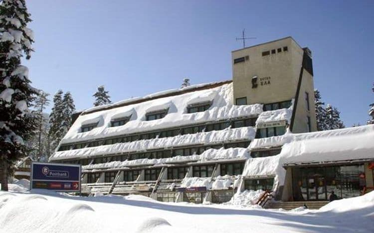Ela Hotel