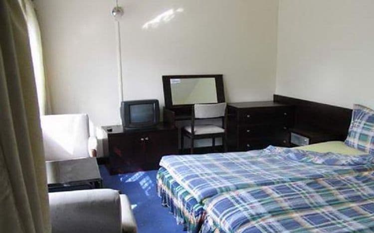 Ela Hotel