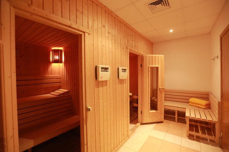 Smartline Madara Hotel