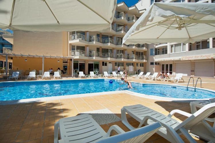 Karlovo Hotel