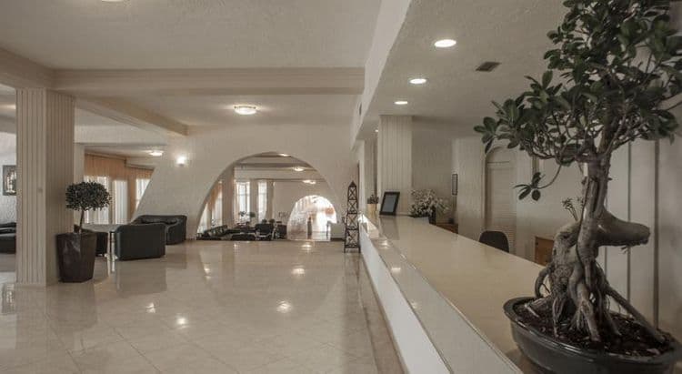 Eden Beach Resort Hotel
