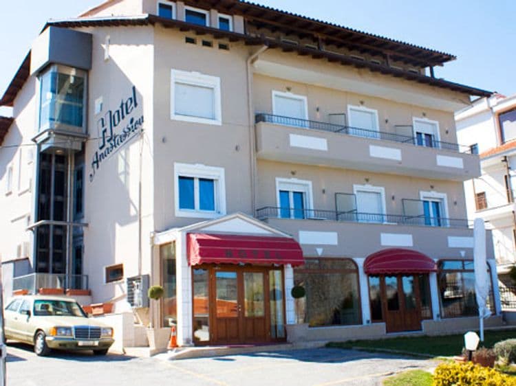 Anastassiou Hotel