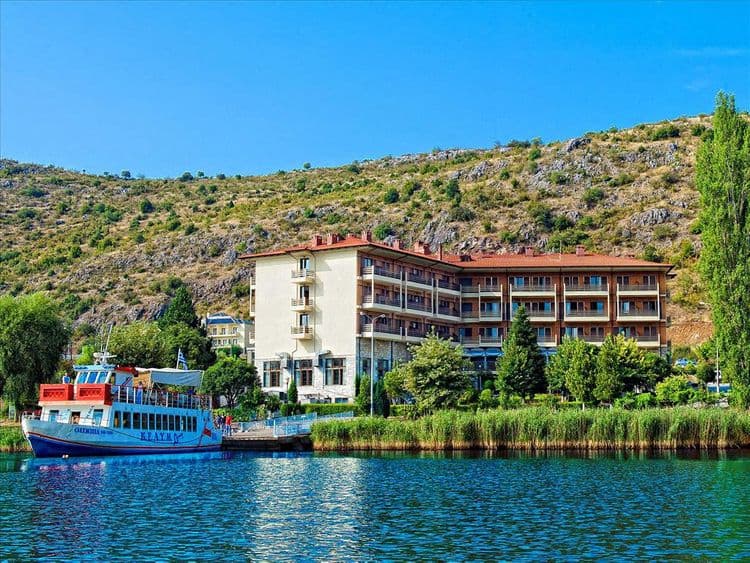 Tsamis Hotel