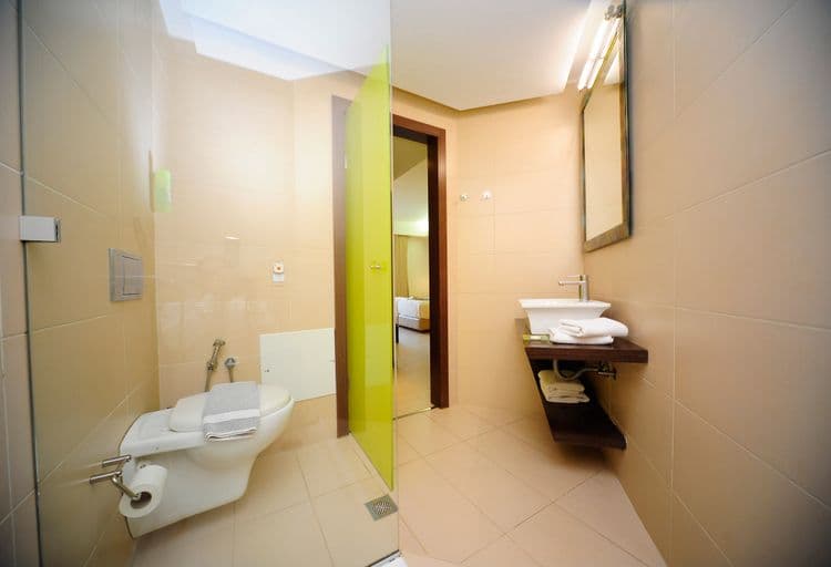 Steris Elegant Beach Hotel