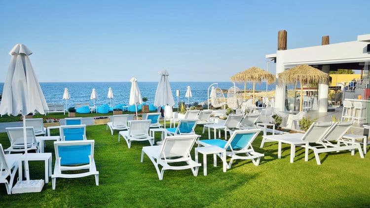 Golden Beach Hotel
