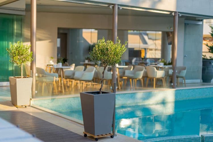 Nefeli Hotel