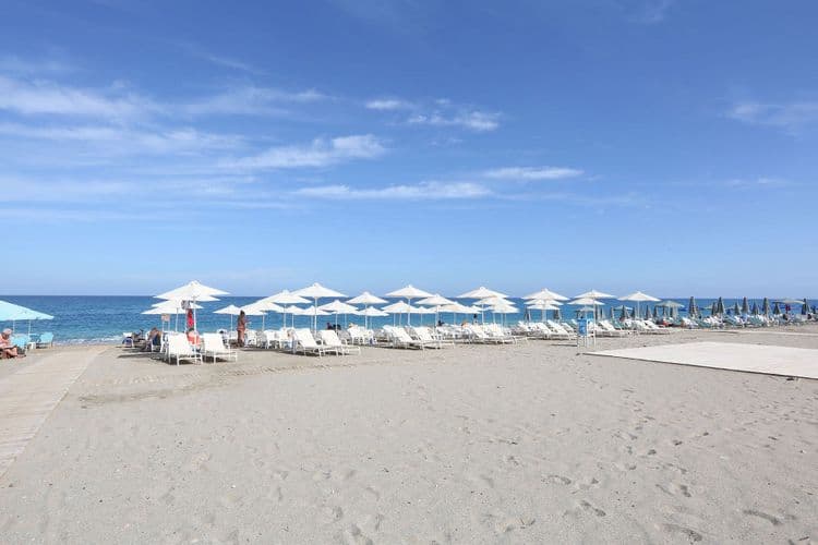 Minos Mare Royal Hotel