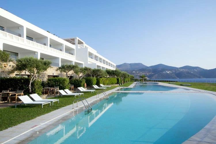 Minos Palace Hotel & Suites