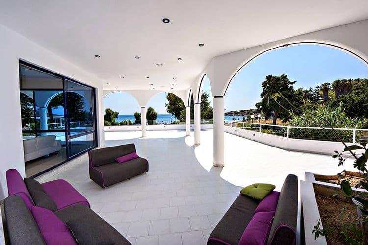 Larisa Boutique Hotel
