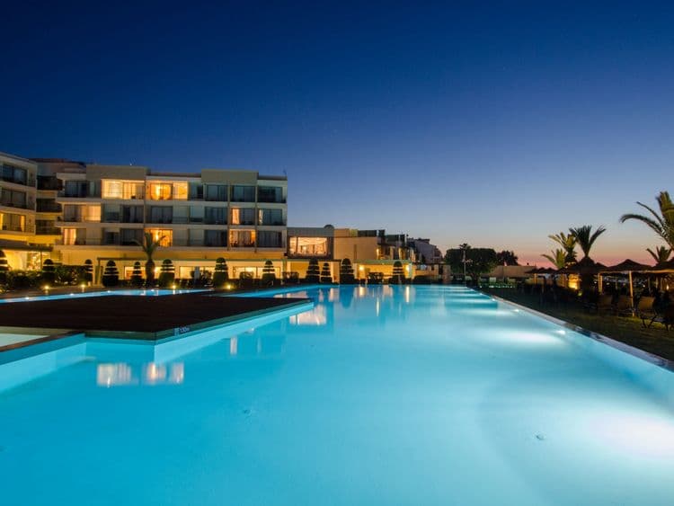 Sentido Ixian Grand