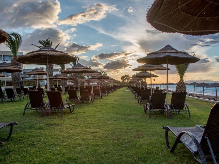 Sentido Ixian Grand