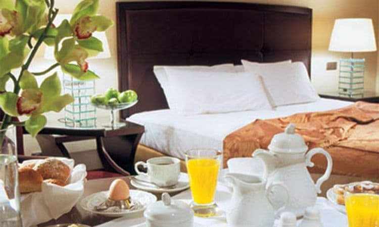 Makedonia Palace