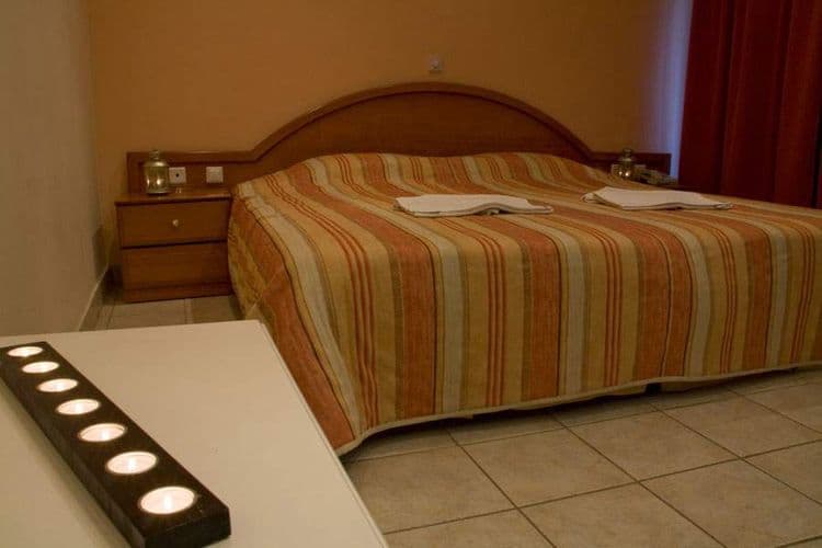 Pyrgos Hotel