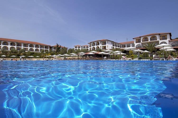 Akrathos Beach Hotel