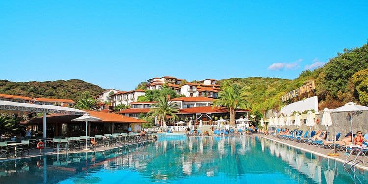 Aristoteles Holiday Resort & SPA