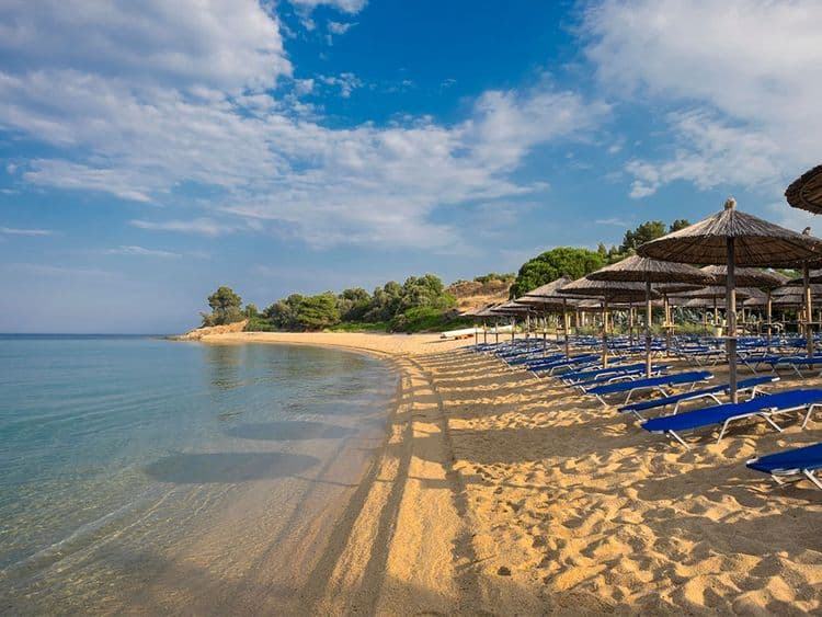Lagomandra Beach