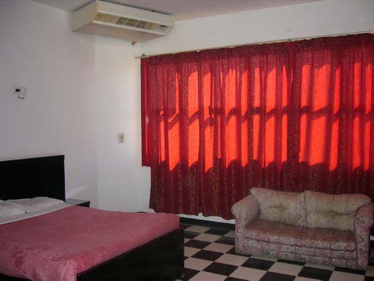 Royal City Hotel