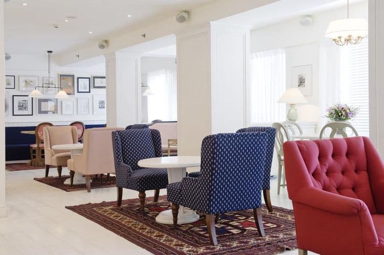 Shalom Hotel & Relax