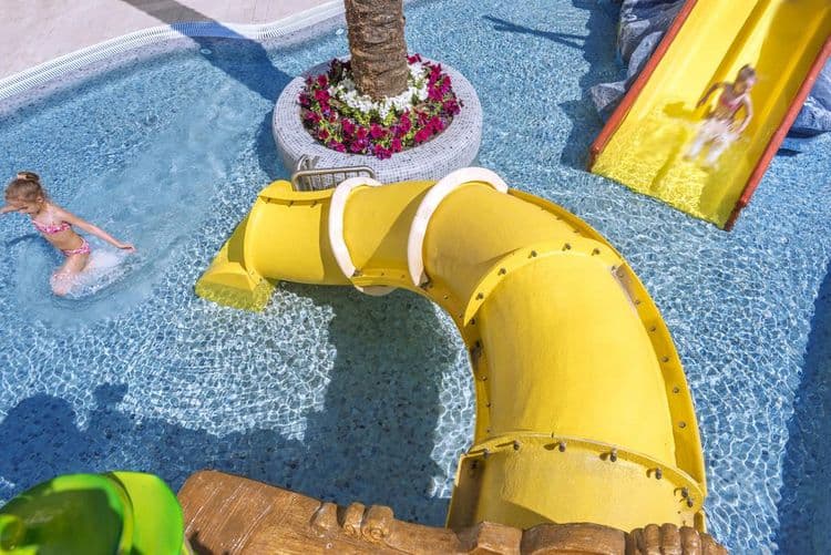 Oasis Park Splash Hotel
