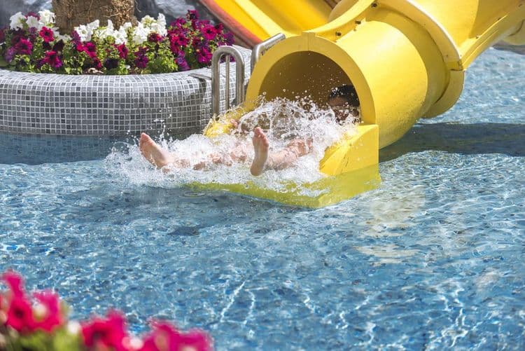 Oasis Park Splash Hotel