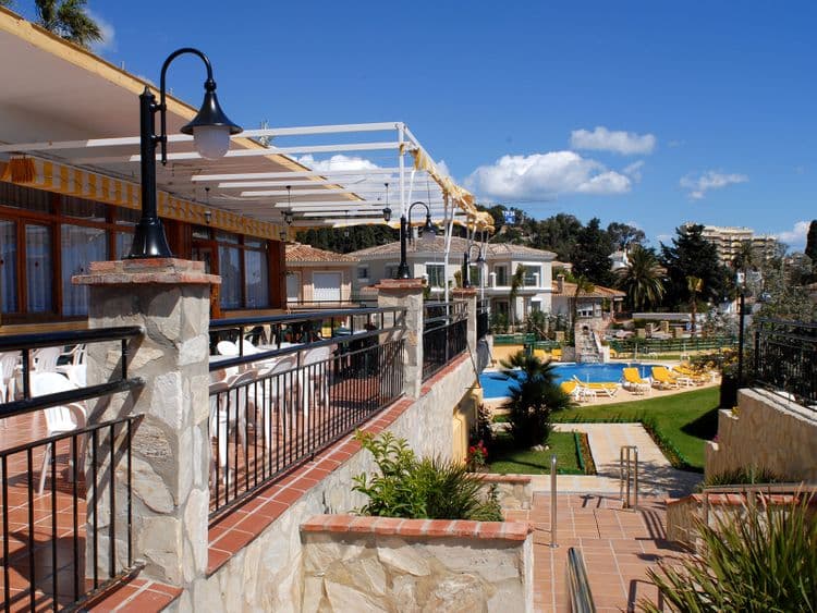 Monarque Torreblanca Hotel