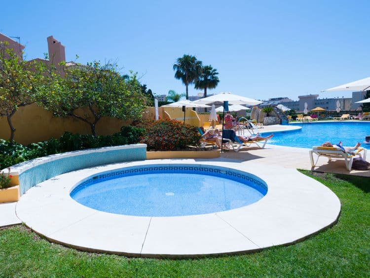 Monarque Torreblanca Hotel